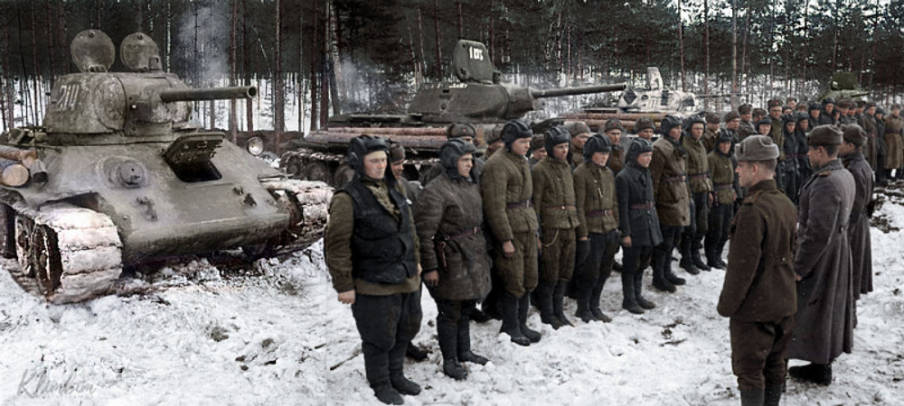 Митинг перед боем.jpg