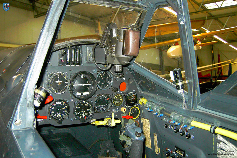 0024_Hannover-Laatzen_Messerschmitt_Bf_109_G-2.jpg