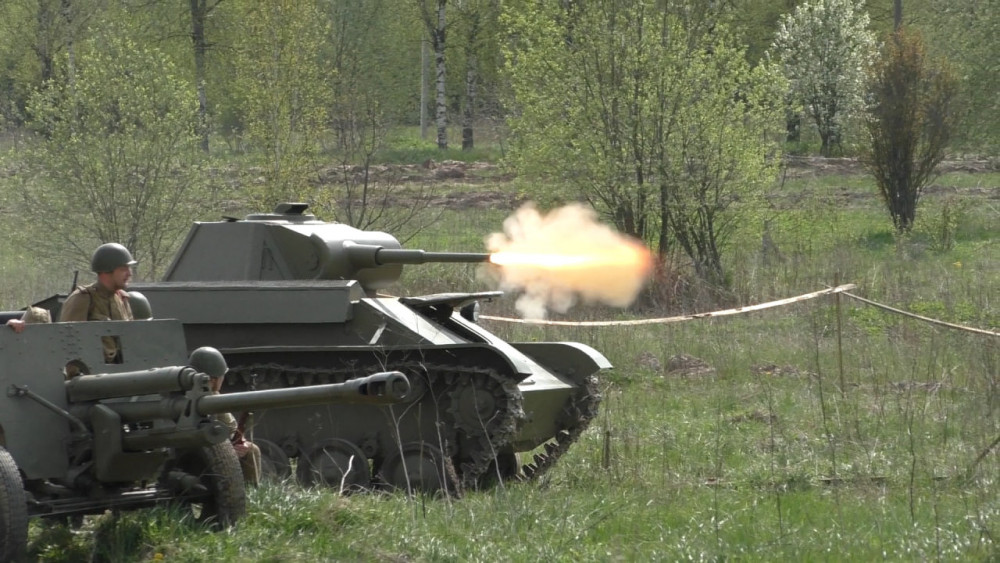 Стальной десант1.jpg